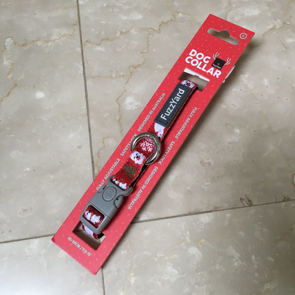 FuzzYard Dog Collar (Holiday design)